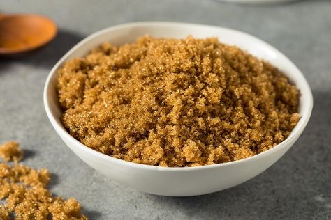 How To Make Brown Sugar, Soften Brown Sugar, Homemade Brown Sugar, 30seconds Food, Make Brown, Make Brown Sugar, Brown Sugar Recipes, Baking Measurements, Kitchen Ingredients