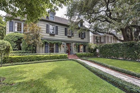 3015 Locke Ln, Houston, TX 77019 Garrison Colonial Exterior, Colonial Curb Appeal, Garrison Colonial, Garrison House, Colonial Facade, Rochester Homes, Colonial House Exteriors, Baths Interior, Houston Real Estate