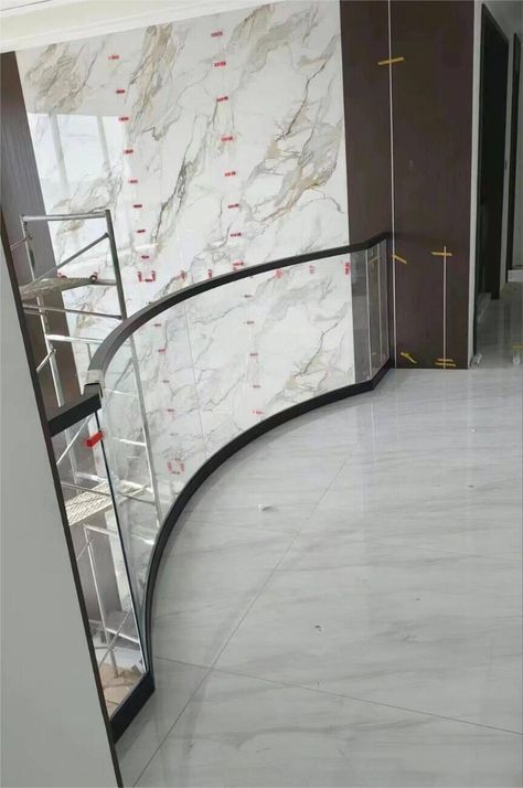 The curved glass railing is perfect. Very nice😍 #homedecor #railing #curvedglass #fashion #modernhome #smartart Glass Interior Railing, Curved Glass Railing, Interior Railings, Glass Railings, Glass Interior, Glass Railing, Smart Art, Curved Glass, May 13