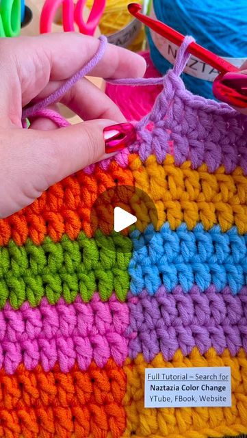 Naztazia on Instagram: "Changes in crochet yarn colors can be made in several ways. This method, by completely finishing the last stitch first, works well when multiple changes occur on the same row.  #crochet #knitting #artoninstagram #yarn #tips #tutorial #howto #makersgonnamake #yarnlovers #naztazia #reels" 2024 Changes, Crochet Videos, Crochet Knitting, Crochet Basics, Crochet Granny, Loom Knitting, Crochet Techniques, Yarn Colors, Needle And Thread