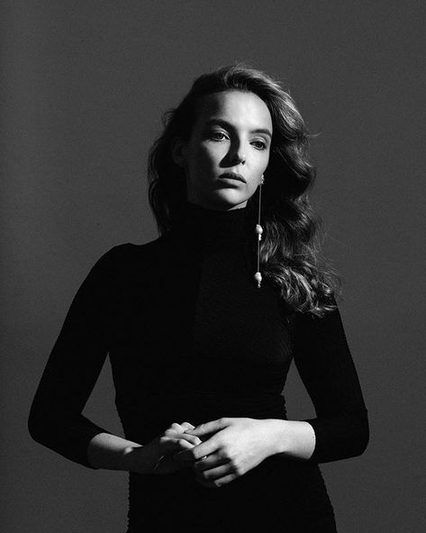 yumna (@yumnaaa) • Instagram photos and videos Jody Comer, Jodi Comer, Dr Foster, Cr Fashion Book, The White Princess, Black Comedy, Sandra Oh, Fashion Book, Jodie Comer