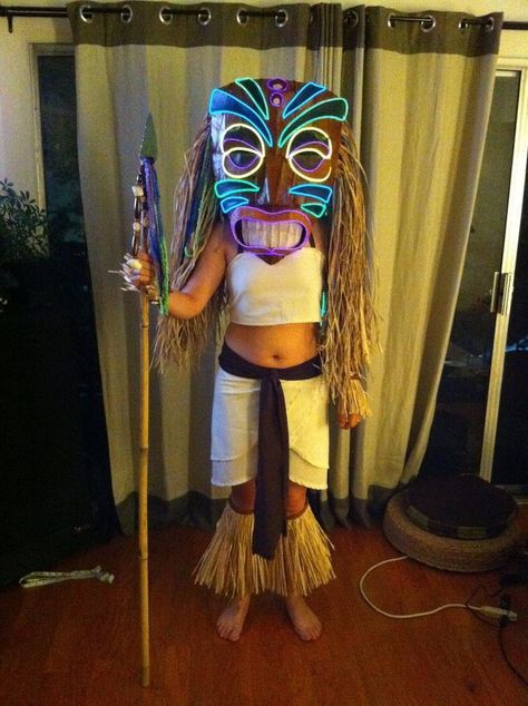 Star Wars Characters Costumes, Tiki Outfit, Hawaiian Party Outfit, Costume Fleur, The Mask Costume, Dress Tips, Hawaiian Luau Party, Fun Outfits, Fiesta Tropical