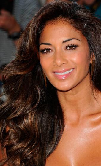 Best Hair Highlights for Olive Skin Tone  #haircolors #hairstyles #nicolescherzinger Nicole Scherzinger Hair, Olive Skin Tone, Olive Skin, Nicole Scherzinger, Hairstyle Women, Summer Hair Color, Hair Envy, Cool Hair Color, Hair Color Trends