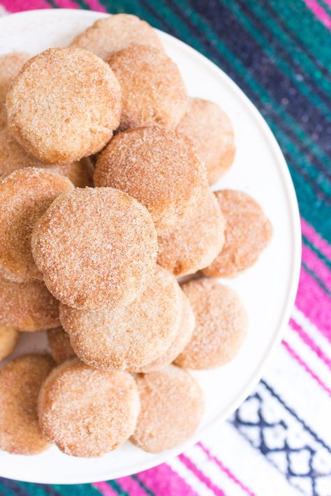 Mexican Shortbread Cookies, Mexican Cookies Recipes, Mexican Wedding Cookies Recipes, Mexican Sweets, Mexican Cookies, Mexican Sweet Breads, Authentic Mexican Recipes, Short Bread, Mexican Bread