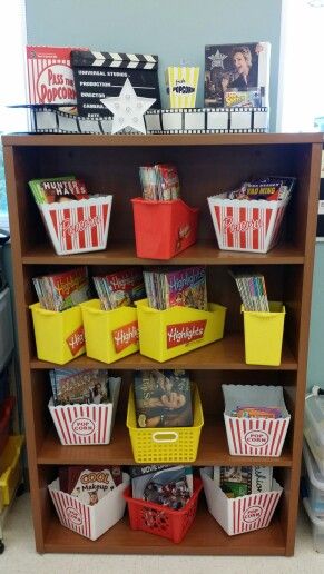 2016 Hollywood Theme Bookshelf Classroom Decor Movie Theatre Classroom Theme, Broadway Classroom Theme, Cinema Classroom Theme, Cinema Theme Classroom, Movie Theater Classroom Ideas, Movie Theater Classroom Theme, Theater Classroom Ideas, Drama Classroom Decorations, Movie Classroom Theme