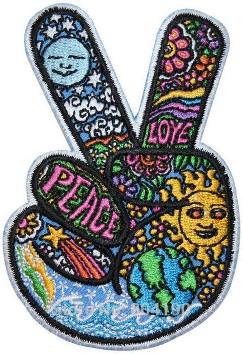 V Sign Victory Hand Hippie Peace & Love Symbol Dan Morris Rock Punk retro sew applique iron on patch Biker Vest Patch(China (Mainland)) Peace Sign Fingers, Biker Vest Patches, Peace Hand, Vest Patches, Hand Symbols, Cool Patches, Patches Jacket, Patch Design, Appliqué Patch