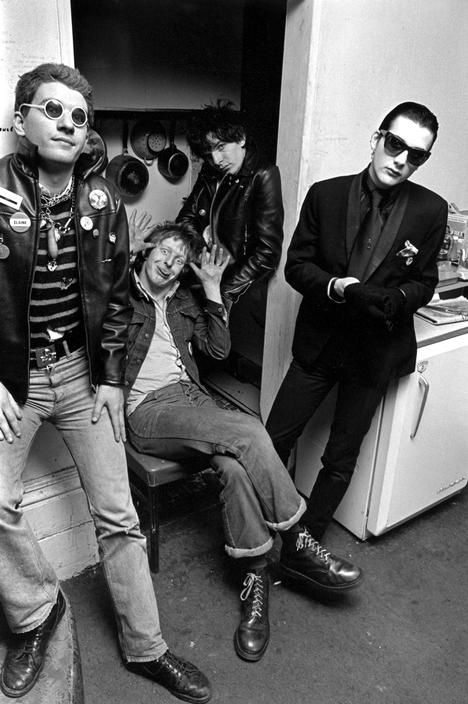 The Damned The Damned Band, 70s Punk, British Punk, Goth Bands, Dark Wave, Punk Rock Bands, Punk Rocker, Rock N’roll, The New Wave