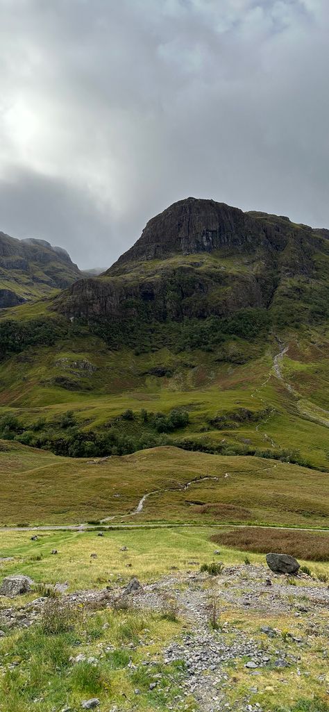 Glencoe, Scotland | Depth Effect Scotland Wallpaper Iphone, Iphone Depth Effect Wallpaper, Scotland Style, Scotland Wallpaper, Moody Wallpaper, Glencoe Scotland, Depth Effect, Scotland Highlands, Apple Wallpaper Iphone