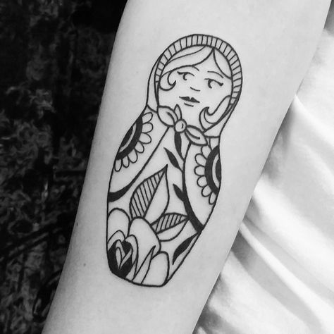 Babushka Tattoo, Russian Tattoos, Russian Doll Tattoo, Nesting Doll Tattoo, Shamrock Tattoos, Pin Up Makeup, Unique Tattoo Ideas, Doll Tattoo, Ink Inspiration