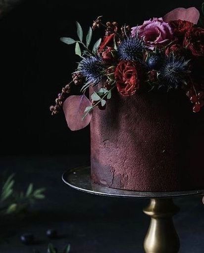 Moody Jewel Tone Wedding Cake, Dark Floral Cake, Moody Birthday Cake, Moody Cake, New Project Coming Soon, Wedding Cake Dark, Gothic Birthday Cakes, Dark Cake, Gothic Wedding Cake