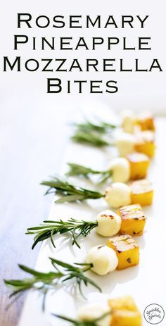 Bitesize Appetizers, Cheese And Pineapple, Charred Pineapple, Fingerfood Recipes, Mozzarella Bites, Pineapple Party, Delicious Appetizer Recipes, Appetizer Bites, Buffalo Chicken Dip