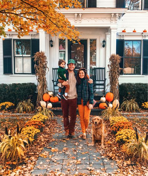 Small Great Room, Sarah Patrick, Woodstock Vt, Spring Gingham, Sweater Ralph Lauren, Classy Girls Wear Pearls, Fall Road Trip, Wear Pearls, Classy Girl