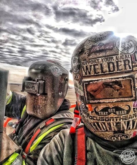 Custom Welding Helmets, Welding Helmet Designs, Welding Women, Welder Humor, Pipeline Welders, Best Paying Jobs, Welding Logo, Pipeline Welding, Welding Hood