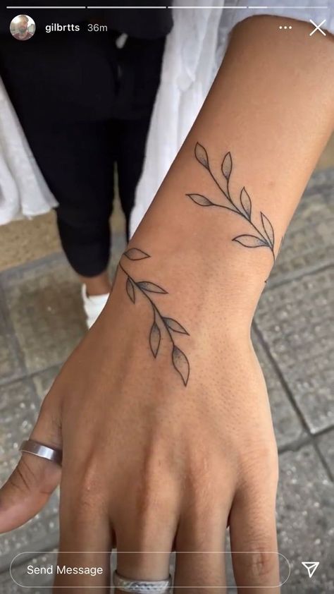 Wild Flower Wrist Wrap Tattoo, Wrist Tats For Women, Forearm Wrap Around Tattoo Women, Vine Wrist Tattoos For Women, Ivy Wrap Around Tattoo, Wrist Wrap Tattoos For Women, Tattoo Ideas Easy, Wrist Hand Tattoo, New Tattoo Ideas