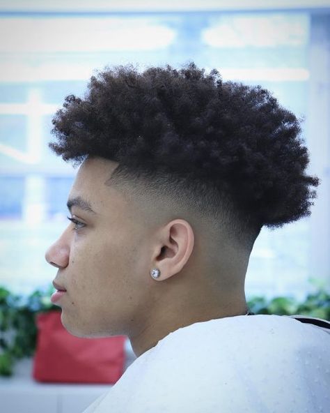 Taper Fade Afro, Top Fade Haircut, High Taper Fade, Fade Haircut Curly Hair, Tapered Afro, High Taper, Taper Fade Curly Hair, Afro Fade, High Fade Haircut