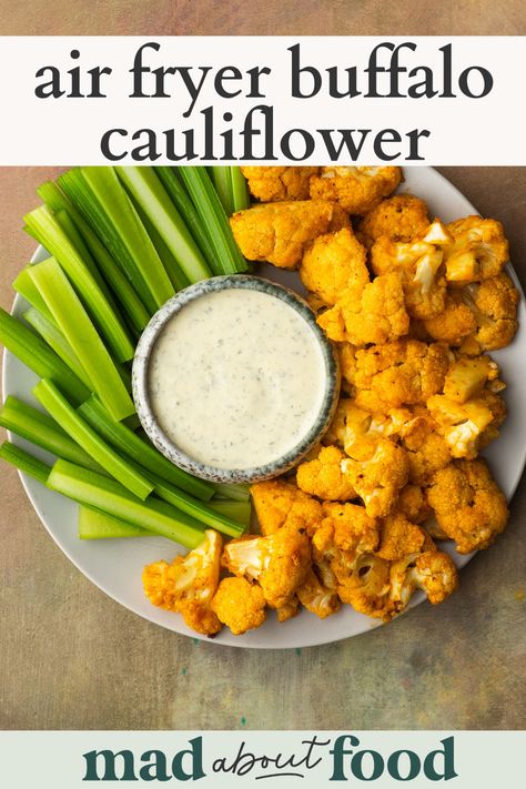 Make buffalo cauliflower in the air fryer with this simple recipe. Serve Air Fryer Buffalo Cauliflower as an appetizer or on a salad. Paleoish Recipes, Ninja Oven, Dorm Meals, Air Fryer Buffalo Cauliflower, Gut Protocol, Ww Dinners, Recipe For Air Fryer, Ms Diet, Buffalo Cauliflower Bites