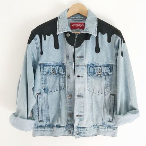 Denim Jacket Diy, Kemeja Denim, Customised Denim Jacket, Diy Denim Jacket, Paint Fabric, Custom Denim Jacket, Denim Jacket Outfit, Painted Denim Jacket, Diy Jacket