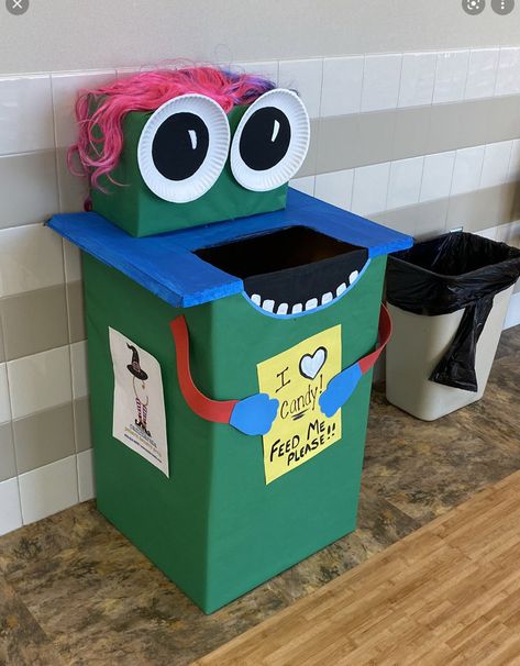 Recycling Boxes Ideas, Spooky Box Ideas, Recycling Bin Ideas, Recycling Projects For School, Trash Can Ideas, Painted Trash Cans, Halloween Candy Box, Recycling Activities, Recycled Decor