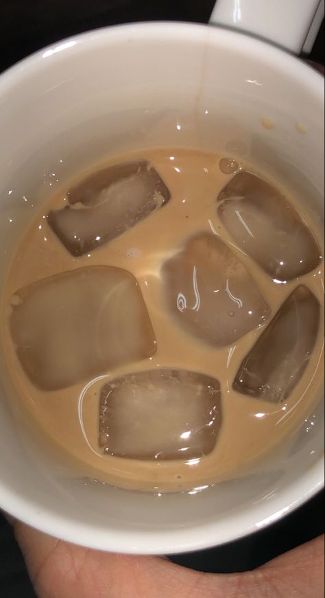 Cold Coffee Snapchat Stories, Cold Coffee Snap, Garment Sketches, Veg Soup, Food Captions, Tumblr Food, Foodie Instagram, Snapchat Streak, Hippie Painting