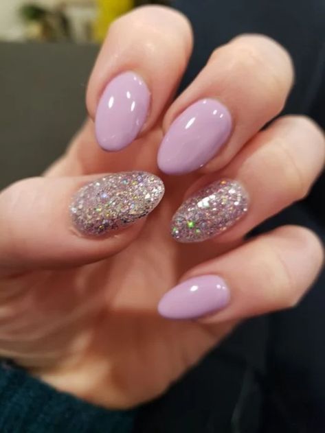 40+ Easy Easter Nail Art Designs for Beginners | HubPages Lilac Nails With Glitter, Lilac Nails Design, Purple Glitter Nails, Lilac Nails, Lavender Nails, Cute Gel Nails, Sparkle Nails, Short Acrylic Nails Designs, Easter Nails