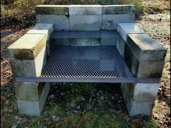 Concrete Block Grill, Cinder Block Grill, Bbq Pit Ideas, Block Fire Pit, Aesthetic Bbq, Bbq Aesthetic, Homemade Grill, Backyard Concrete, Backyard Kitchen Ideas