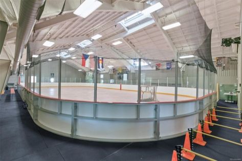 Former NHL star selling house with indoor ice rink, Zamboni and, of course, an adjacent bar - Golf Digest Indoor Ice Rink, Colorado Mansion, Indoor Ice Skating Rink, Indoor Hockey, Indoor Ice Skating, Backyard Ice Rink, Backyard Rink, Ice Hockey Rink, Hockey Practice