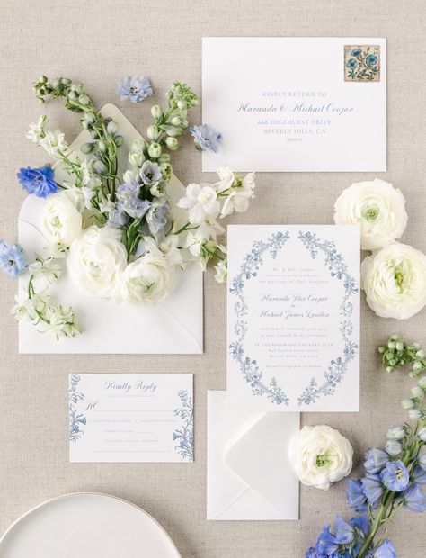 DESCRIPTION This lovely Blue Afternoon wedding invitation suite features a victorian floral chinoiserie design paired with an elegant romantic text. This floral inspired suite is the perfect addition to any wedding celebration. This wedding suite includes three editable templates ( a 5" x 7" invitation card, a 4.25" x 5.5" details insert, and a 4.877" x 3.5" RSVP insert card). After you place your order, you will receive an email from Templett with access to your self-editable template where you Simple Blue Wedding Invitations, Light Blue Black And White Wedding, Formal Wedding Invitation Suite, Wedding Bouquets With Hydrangeas, Mochi Wedding, Coastal Wedding Invitations, Floral Chinoiserie, Chinoiserie Wedding, Blue Floral Wedding