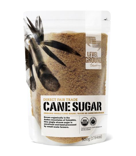 Level Ground (FTF member) purchases cane sugar from Fruandes, a Fair Trade organization operating out of Bogotá, Colombia. Fruandes purchases cane sugar from independent farmers or associations of small-scale farmers. (for more info: http://www.levelground.com/products/sugar, and purchase here: http://www.levelground.com/store/shop) Organic Food Packaging, Fruit Sugar, Sugar Packaging, Organic Packaging, Spices Packaging, Mailer Design, Food Logo Design, Graphic Design Packaging, Organic Fruit