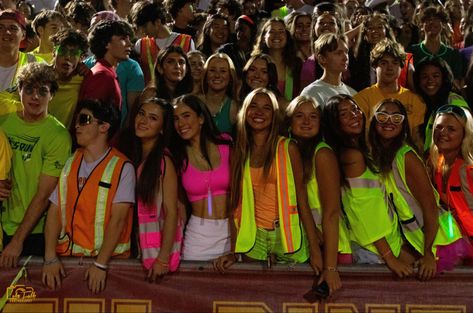 friday night football!!! neon theme!!! high school! Neon Night Football Theme, Gameday Themes High School, Favorite Artist Day Spirit Week, Football Outfits High School, Outfits For Football Games High School, High School Football Games Outfit, Neon Fb Game Outfits, Football Game Neon Theme, Fnl Neon Out