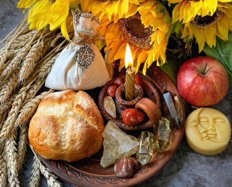 Wiccan Sabbats, Solstice And Equinox, Corn Dolly, Fruity Wine, Polish Heritage, Pagan Festivals, Summer Harvest, Harvest Thanksgiving, Seasonal Treats