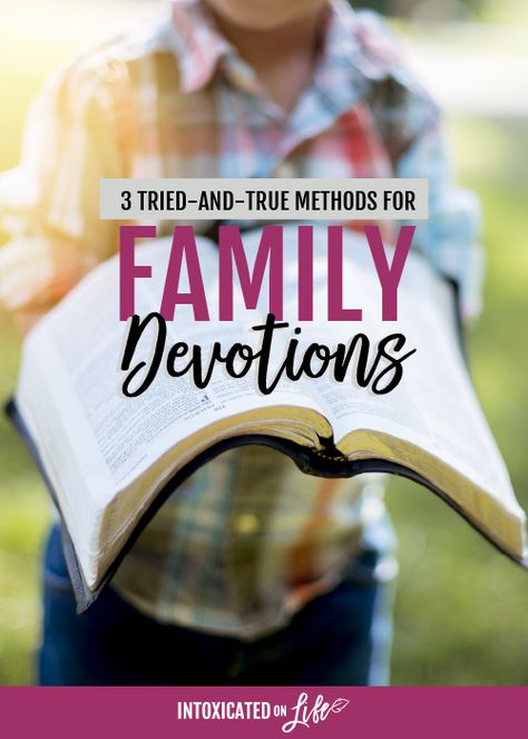 Tried And True Methods For Family Devotions What Are Sins, Homeschool Family, Family Bible Study, Apostles Creed, Who Is Jesus, Family Devotions, Bible Study Guide, About Family, Reading Plan