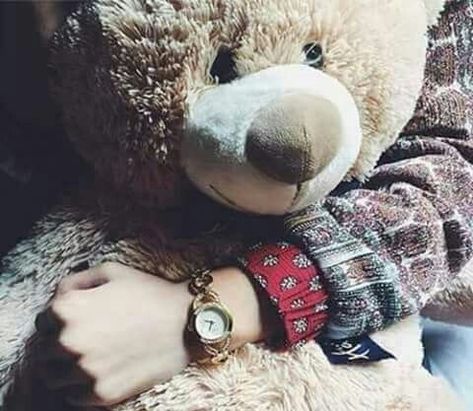 Love teddy bear❤ Lover Dp, Happy Teddy Day, Happy Teddy Day Images, Teddy Day Images, Fb Wallpaper, Big Teddy, Teddy Day, Dps For Girls, Teddy Bear Girl