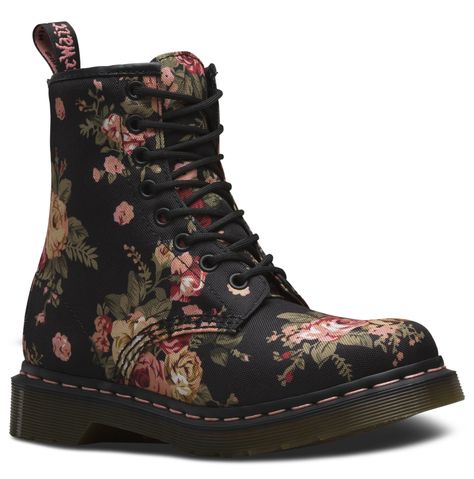 Doc Martens Vintage Flowers Black Boots Cute Doc Martens, Dr Martens Floral Boots, Floral Doc Martens, Doc Martens Women, Floral Combat Boots, Flower Boots, Victorian Boots, Dr Martens Womens, Black Lace Up Boots