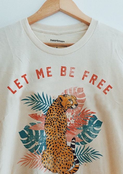 School Spirit Shirts Designs, Girls Applique, School Spirit Shirts, Animal Graphic Tee, Best T Shirt Designs, Safari Print, Tropical Foliage, Graphic Tee Design, The Wilderness