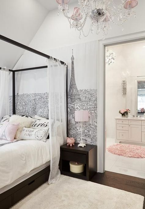 10 Romantic Paris Themed Bedroom You 'll Love - Decoholic Paris Inspired Bedroom, Paris Girls Bedroom, Paris Theme Room, Parisian Bedroom Decor, Black And White Paris, Paris Room Decor, Paris Bathroom, Paris Themed Bedroom, Parisian Bedroom