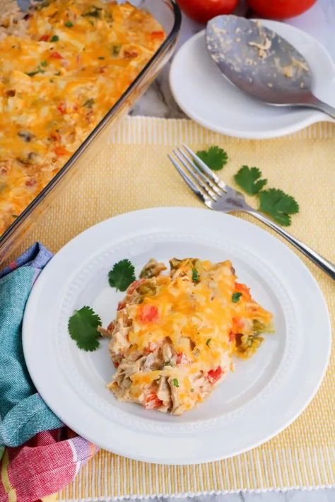 Kings Ranch Chicken Casserole, Kings Ranch Chicken, King Ranch Casserole, King Ranch Chicken Casserole, King Ranch Chicken, Ranch Casserole, Ranch Chicken Casserole, Hearty Casseroles, Easy Dinner Recipe