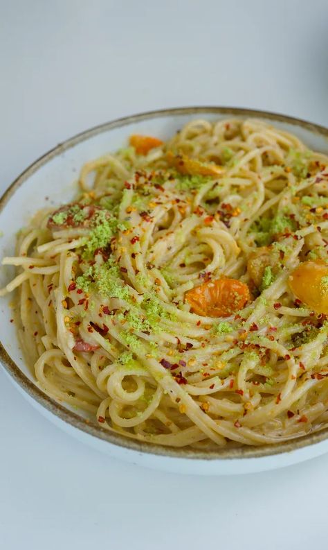 Lemon Spaghetti with Basil Parmesan by breadbakebeyond Easy Lemon Spaghetti, Lemon Breadcrumb Pasta, Lemony Spaghetti With Brussel Sprouts, Baked Lemon Chicken Spaghetti Primavera, Lemon Pesto Spaghetti Squash, Avocado Poached Egg, Spicy Spaghetti, Lemon Spaghetti, Caprese Sandwich