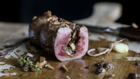 Mushroom Stuffed Venison Roast Recipe Stuffed Venison Roast, Stuffed Venison, Stuffed Tenderloin, Deer Roast, Venison Chili Recipe, Recipes Venison, Puffball Mushroom, Eye Of Round, Venison Chili