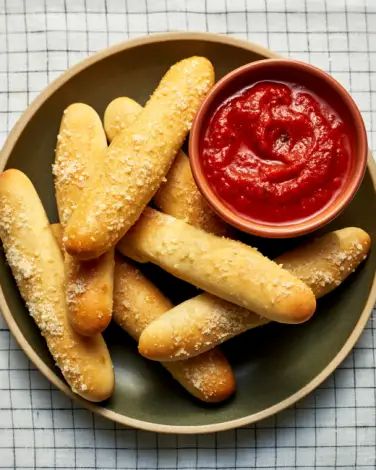 Copycat Breadsticks, Little Caesars Crazy Bread Recipe, Little Caesars Crazy Bread, Crazy Bread, Egg Free Baking, Cheesy Breadsticks, Little Caesars, Bread Sticks, Decadent Cakes