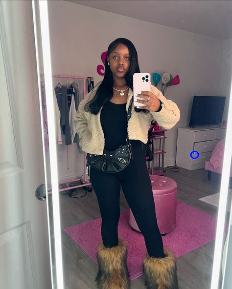 Fur Boot Outfits, Fur Boots Outfit Black Women, Brown Fur Boots Outfit, Black Fur Boots Outfit, Fuzzy Boots Outfit, Boots Outfit Black Women, Black Boots Outfits, Fur Boots Outfit, Brown Fur Boots