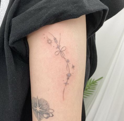 String Tattoo, Bestie Tattoo, M Tattoos, Korean Tattoos, Sigil Tattoo, Small Pretty Tattoos, Fire Tattoo, Stylist Tattoos, Discreet Tattoos