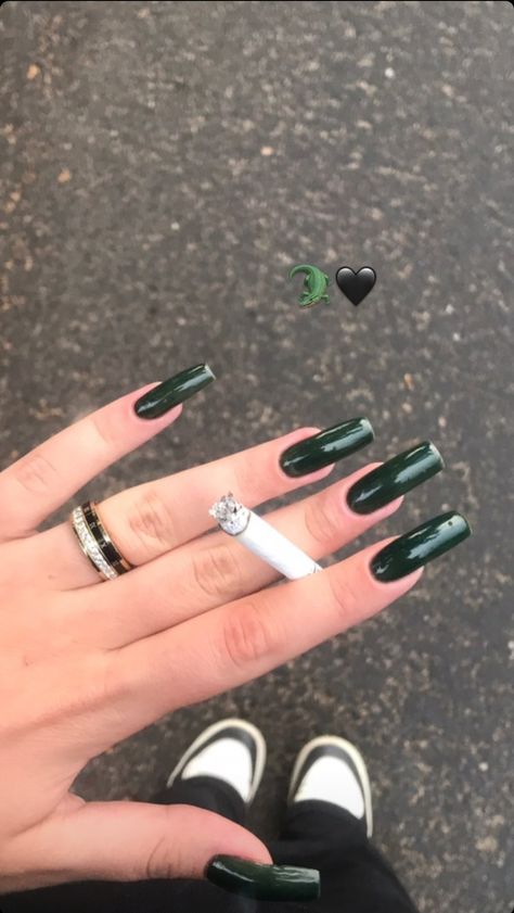 Acrylic Nail Solid Color, Minecraft Nails, Dark Green Nail Polish, Plain Acrylic Nails, Solid Color Acrylic Nails, Green Acrylic Nails, Dark Green Nails, Gel Toe Nails, Plain Nails