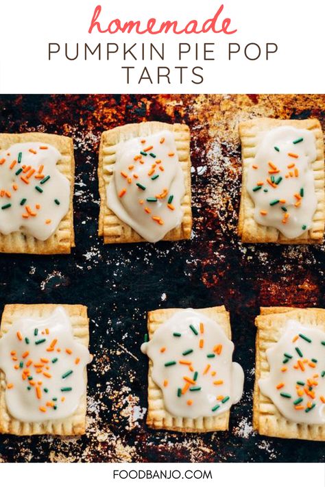 Pumpkin Pop Tarts, Poptart Recipe, Pumpkin Pie Ice Cream, Pie Pops, Mini Pumpkin Pies, Homemade Pumpkin Pie, Pumpkin Pie Filling, Homemade Snacks, Homemade Pumpkin