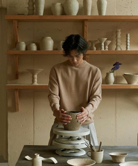 Men Doing Pottery, Pottery Guy Aesthetic, Guys Doing Pottery, Male Pottery Aesthetic, Ceramics Outfit Aesthetic, Ceramicist Aesthetic, Pottery Photoshoot, Charmed Comics, Pottery Aesthetic