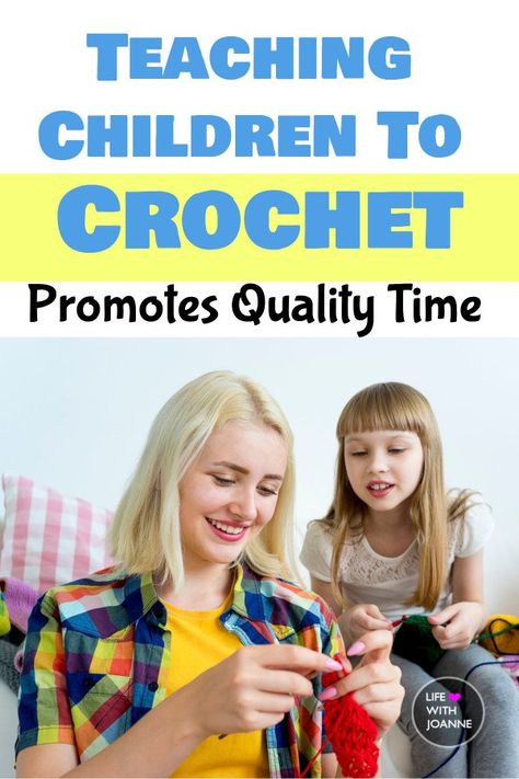 Teaching Kids To Crochet, How To Teach Crochet, Teaching Kids To Sew, Teaching Crochet, Teen Crafts, Learn Crochet, Quick Crochet Projects, Stitches Crochet, Crochet Classes