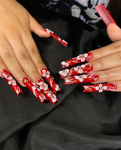 So fly❤️✨ . . . Dm to book!💖 @nailed.byjennie #longnails #rednails #blingnails #3dflowernails #90snails #nailsnailsnails #nailart #nailsofinstagram #fresnonails #fresnonailtech #explorepage Fly Nails, 90s Nails, 3d Flower Nails, Pedicures, Bling Nails, Nails Acrylic, Nail Tech, Manicure And Pedicure, Red Nails