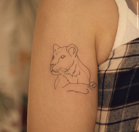 Lion Tattoo Ideas For Men, Small Lion Tattoo For Women, Simple Lion Tattoo, Mickey And Minnie Tattoos, Lioness Tattoo Design, Lion Tattoo Ideas, Female Lion Tattoo, Lion Shoulder Tattoo, Small Lion Tattoo