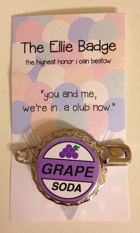 Disney Finds - The Ellie Badge Up Carl Y Ellie, Grape Soda Pin, Up Pixar, Disney Pixar Up, Buttons For Sale, Disney Up, Grape Soda, Disney Life, Disney Diy