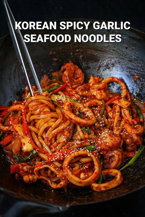 Seafood Noodles, Recipes With Soy Sauce, Seonkyoung Longest, Instagram Korean, Stir Fry Noodles, Happy Cooking, Noodles Recipe, Recipe Video, Noodle Dishes