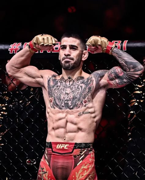 Ilia Topuria Tattoo, Ufc Pfp, Mma Wallpaper, Mma Poster, Ufc Wallpaper, Ufc Fighters Men, Diaz Ufc, Ilia Topuria, Gym Back Workout